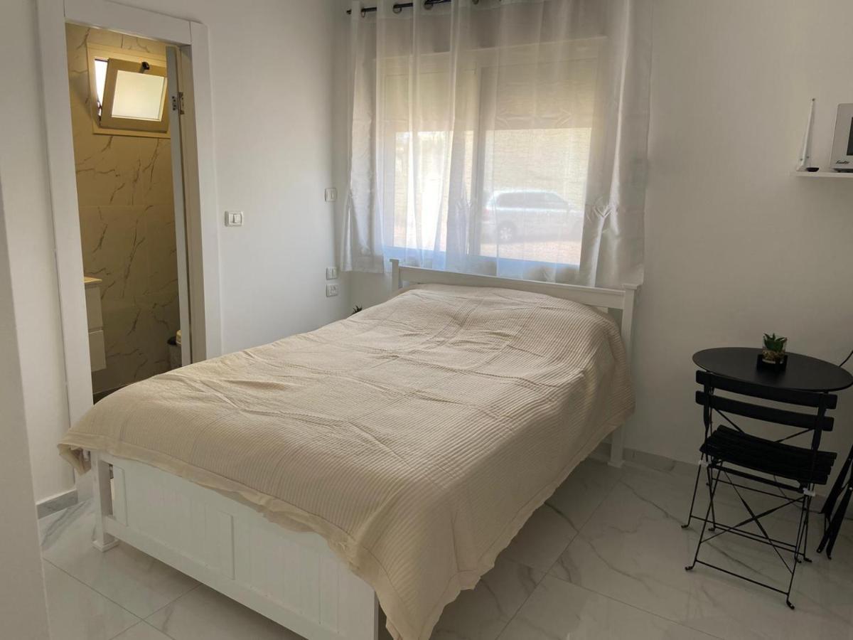 פנינת הדקל בבאר אורה Hotel Exterior foto